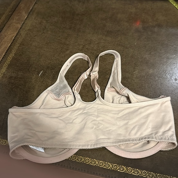 Wacoal Nude Racerback Center-Front Closure Underwire Bra 32C - Picture 5 of 6